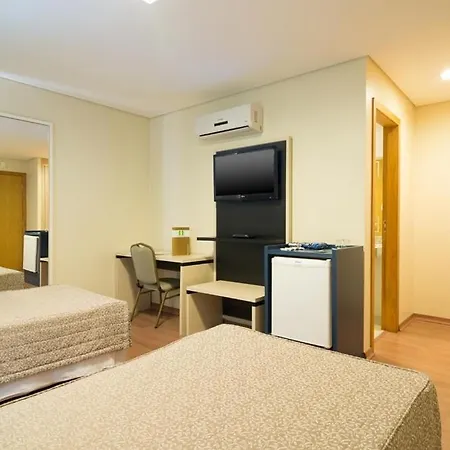 Hotel Financial-2