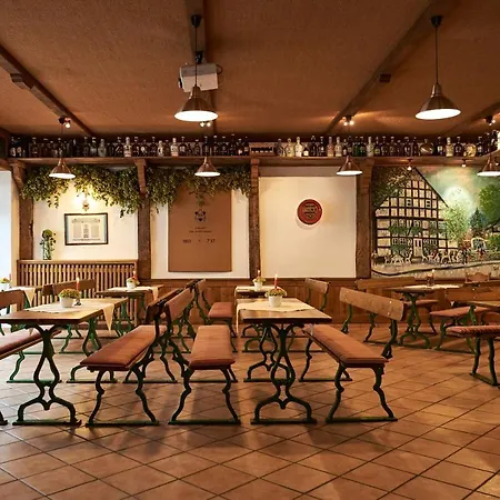 Domschänke Eslohe Brauereigasthof-3