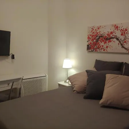 Tiny Room-3