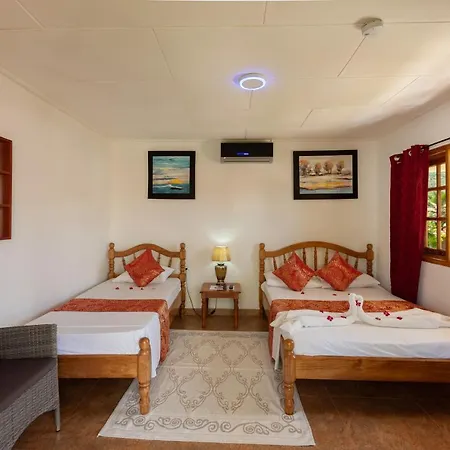 Dream Holiday Self Catering-3