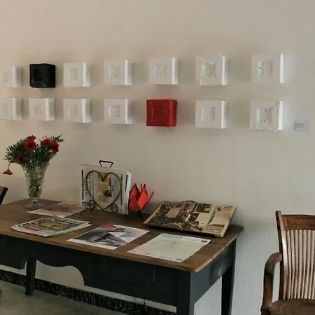 Hostal Montsoliu-3