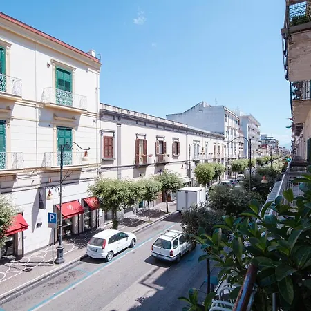 Pompei Plaza-3