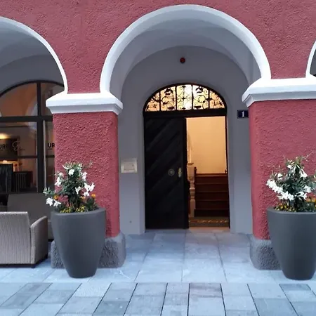 Urban Flair Hotel-2