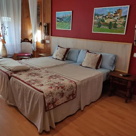 Hostal Escartín-3