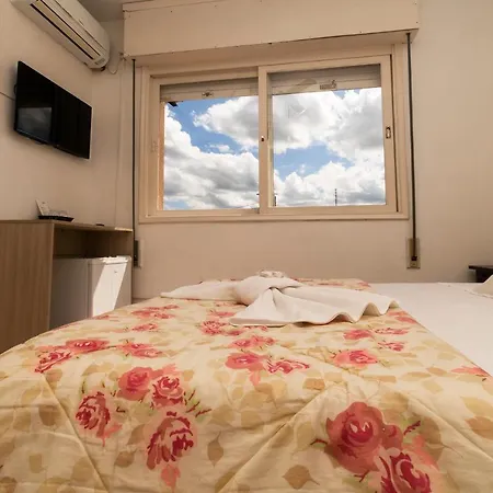 Hotel Igrejinha-2