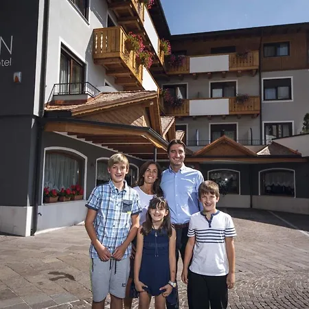 Ariston Lake View Hotel-2