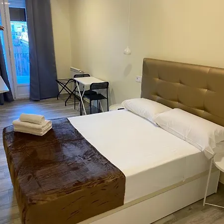 Hostal Alaska-3