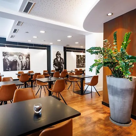 Internationales Studierendenhotel-3