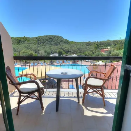 Filoxenia Studios And Mermaid Pool-3