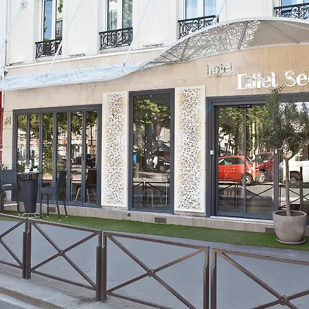 Hôtel Eiffel Segur-3