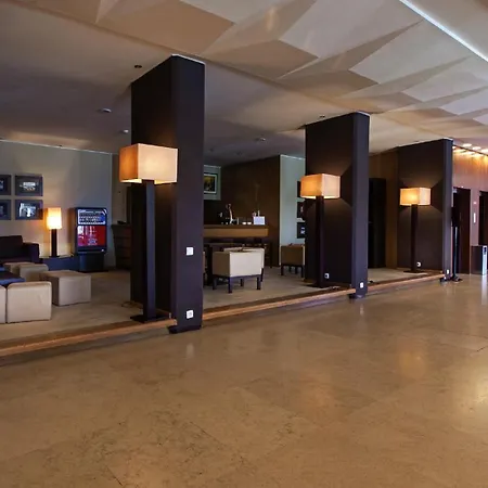 Carcavelos Beach Hotel-3