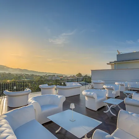 Majestic Palace Hotel-2