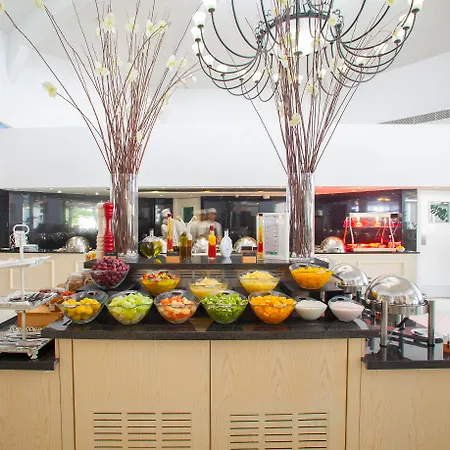 King Jason Paphos - Designed For Adults By Louis Hotels-3