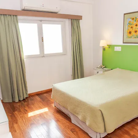 Hotel Cecilia-3