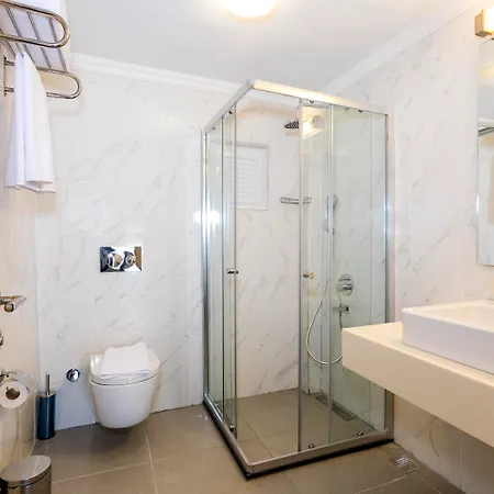 Moonshine Hotel & Suites-2