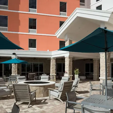 Hampton Inn & Suites Cape Canaveral Cruise Port, Fl-3