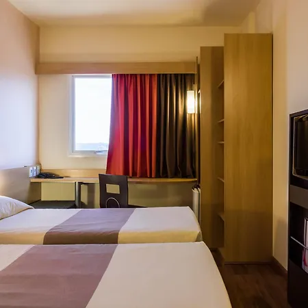 Ibis Jaboticabal-3