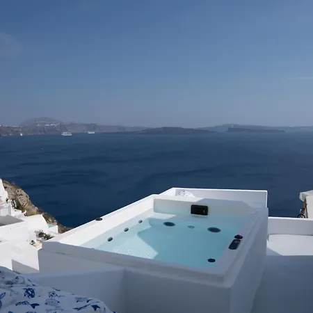Oia Spirit Studios By Mary D Nomikou-2