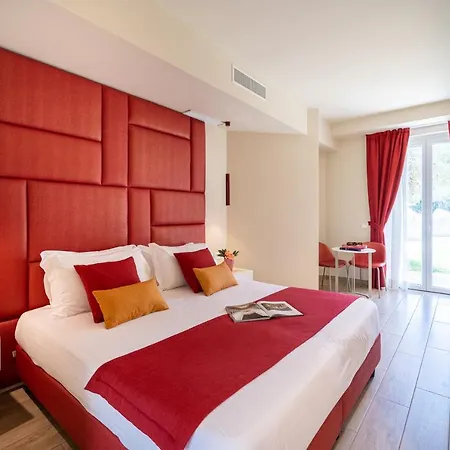 Hotel Villa Garuti-3