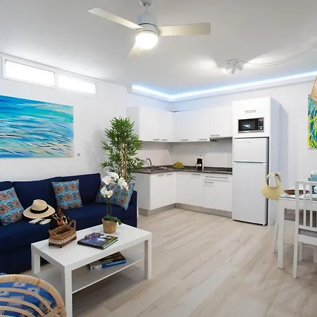 Altavista Apartahotel-Adults Only Over 14-2