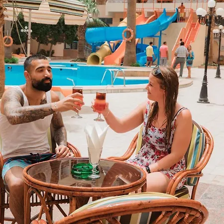 Empire Hotel Aqua Park - Couples And Families-2