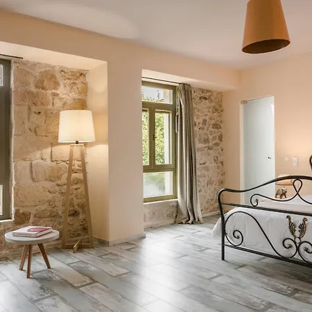 Fileas Art Hotel-3