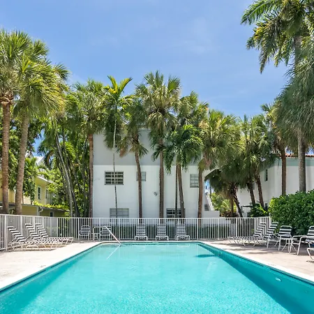 Miami River Inn by Renzzi-3
