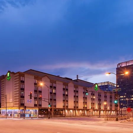 Holiday Inn & Suites Chicago-Downtown By Ihg-2
