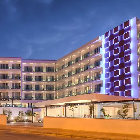The Blue Ivy Hotel & Suites (Adults Only)-3