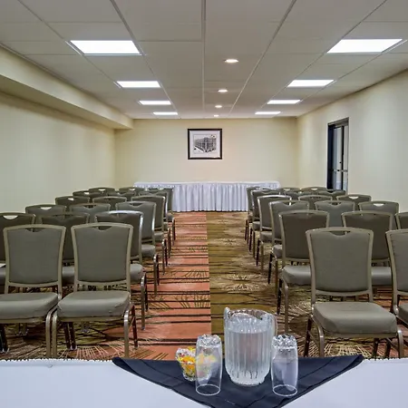 Quality Inn & Suites Regina Downtown-3