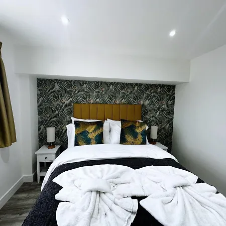 The Atlantis - Tower Apartments-3