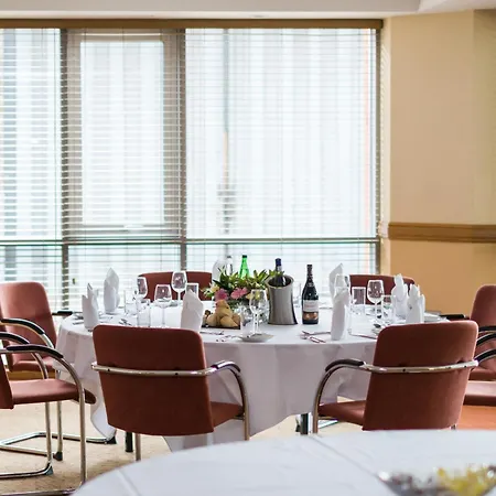 Leonardo Hotel Sheffield-3