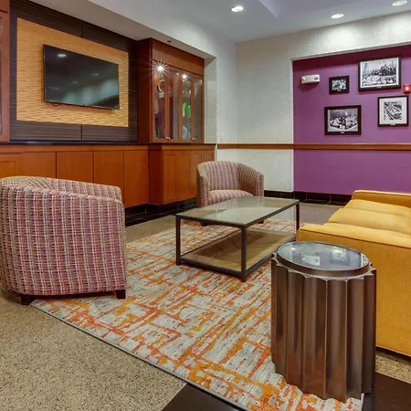 Drury Inn & Suites West Des Moines-2