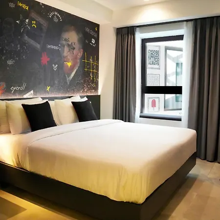 So City Hotel Adults Only-3