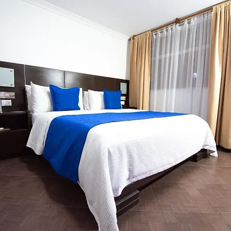 Hotel Plaza Victoria-2