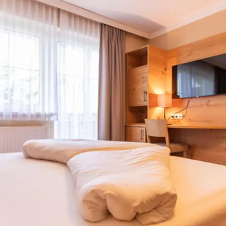 Hotel Castel - Pure Lebensfreude-3