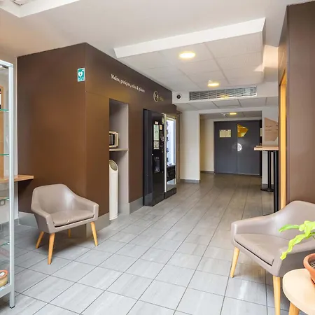 B&B HOTEL CHARTRES Le Coudray-2