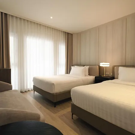 The 3Sis Hotel-2