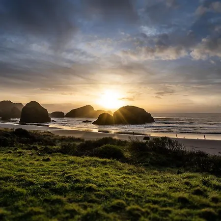 Gold Beach Inn-3