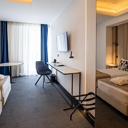 Union Plaza Hotel-2