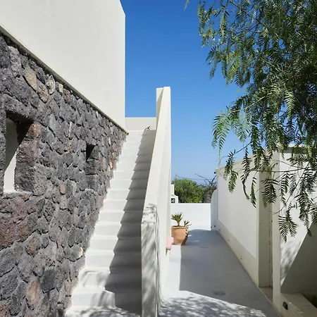 Adorno Oia-3