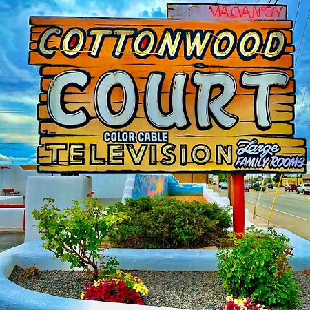 Cottonwood Court Motel-2