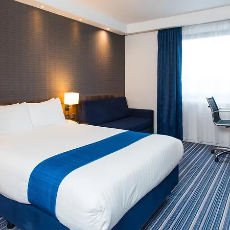 Holiday Inn Express Tamworth By Ihg-2
