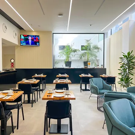 Hotel Mg Poniente-2