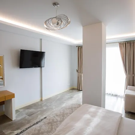 Hotel GRINT-3