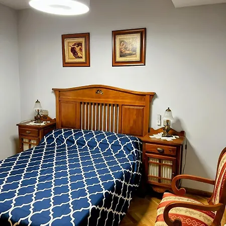 Hostal Plaza-2