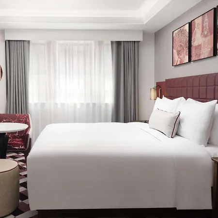 Lost Property St Pauls London, Curio Collection By Hilton-3