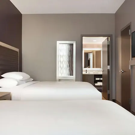 Embassy Suites By Hilton Charlotte Uptown-2