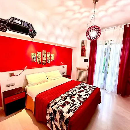 Ai Giardini Rooms-2