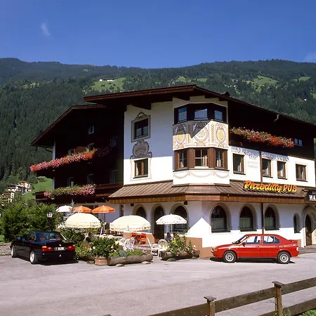 Hotel Garni Maximilian-2